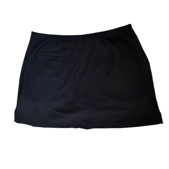 Izod Athletic Skort Black Caron Technology UV Moisture Wicking Golf  SZ L - Picture 1 of 9